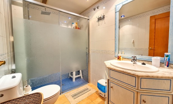 Resale - Apartment / Duplex - Torrevieja - Torreblanca