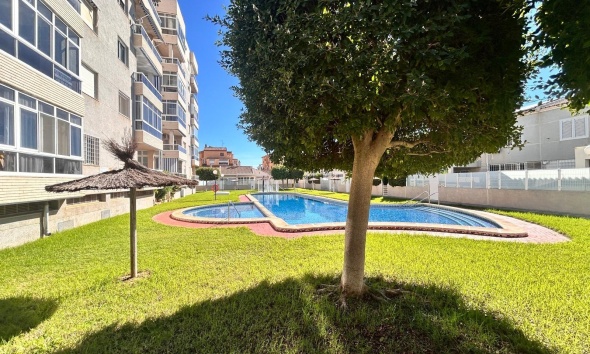 Resale - Apartment / Duplex - Torrevieja - Torreblanca